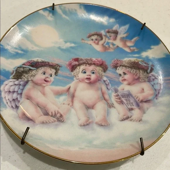 Dreamsicles Plate Collection Set of 4 Cherub Decorative Plates - Picture 4 of 6